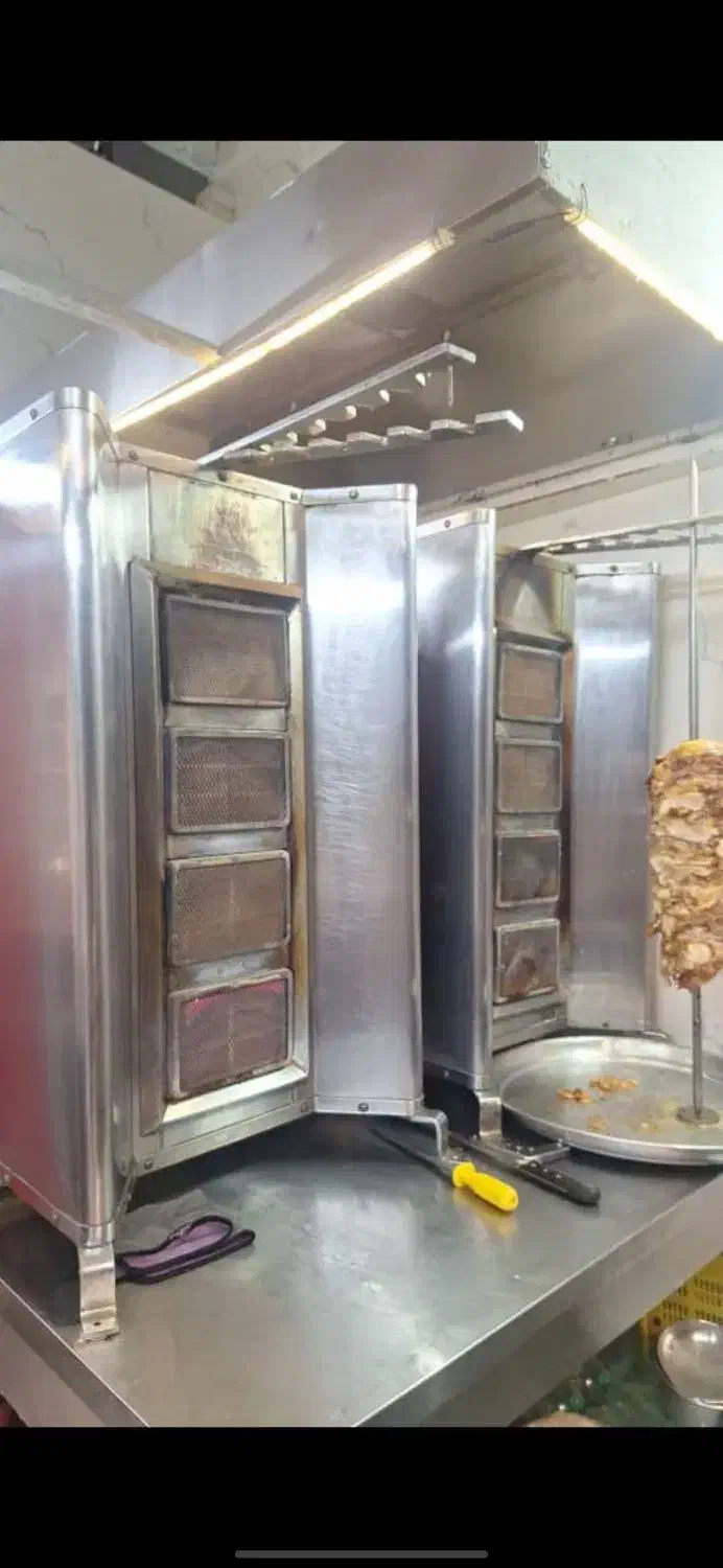 کلیه وسایل شاورما و سوخاری (با آموزش رایگان)|کافیشاپ و رستوران|شیراز, شهرک دارایی|دیوار