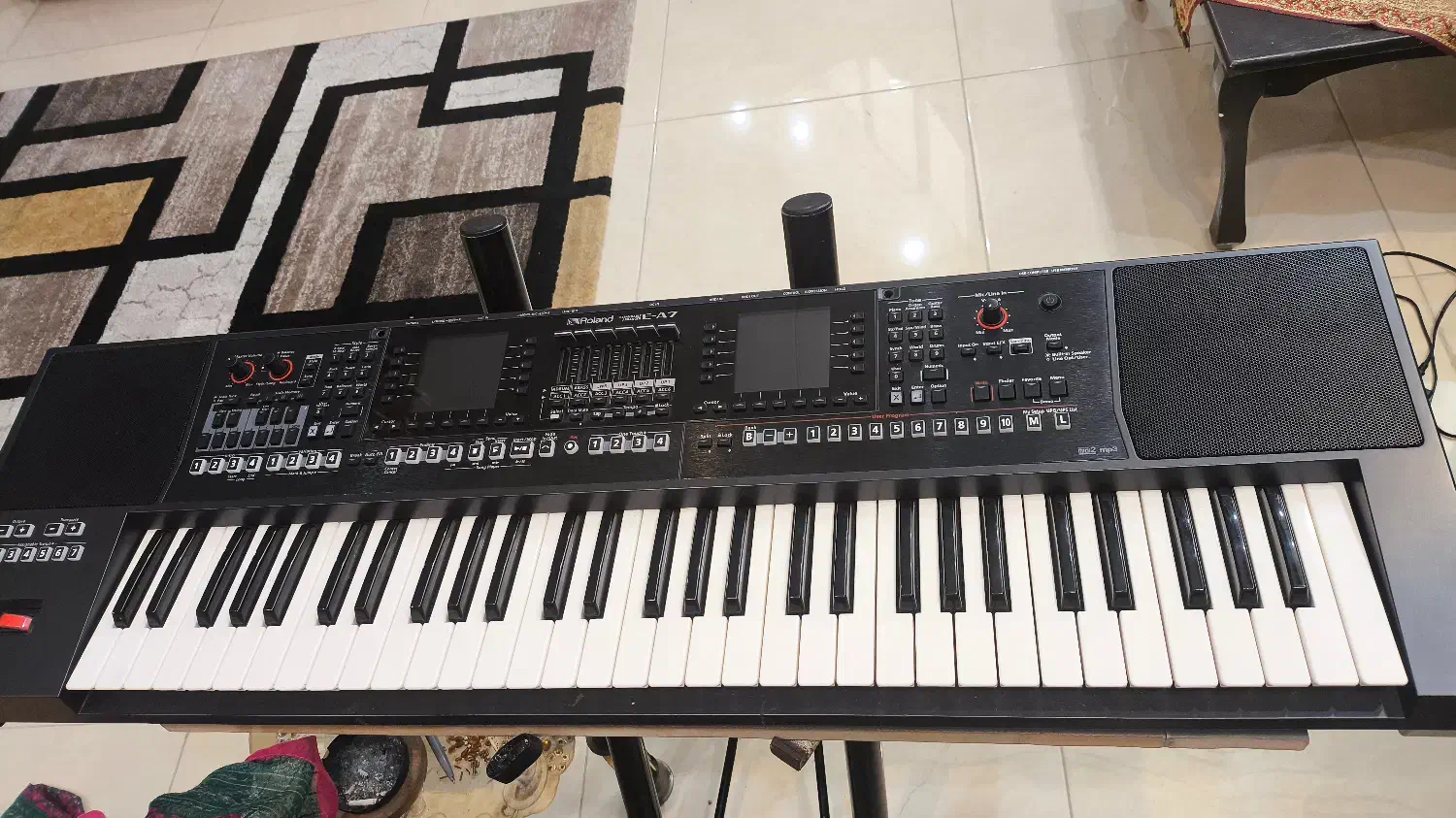 ارگrolan ea7|پیانو، کیبورد، آکاردئون|قائم‌شهر, |دیوار