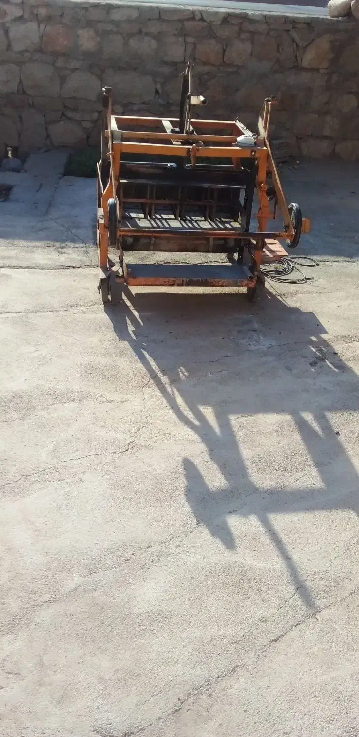 دستگاه بلوک زنی|ماشین‌آلات صنعتی|مسجد سلیمان, |دیوار