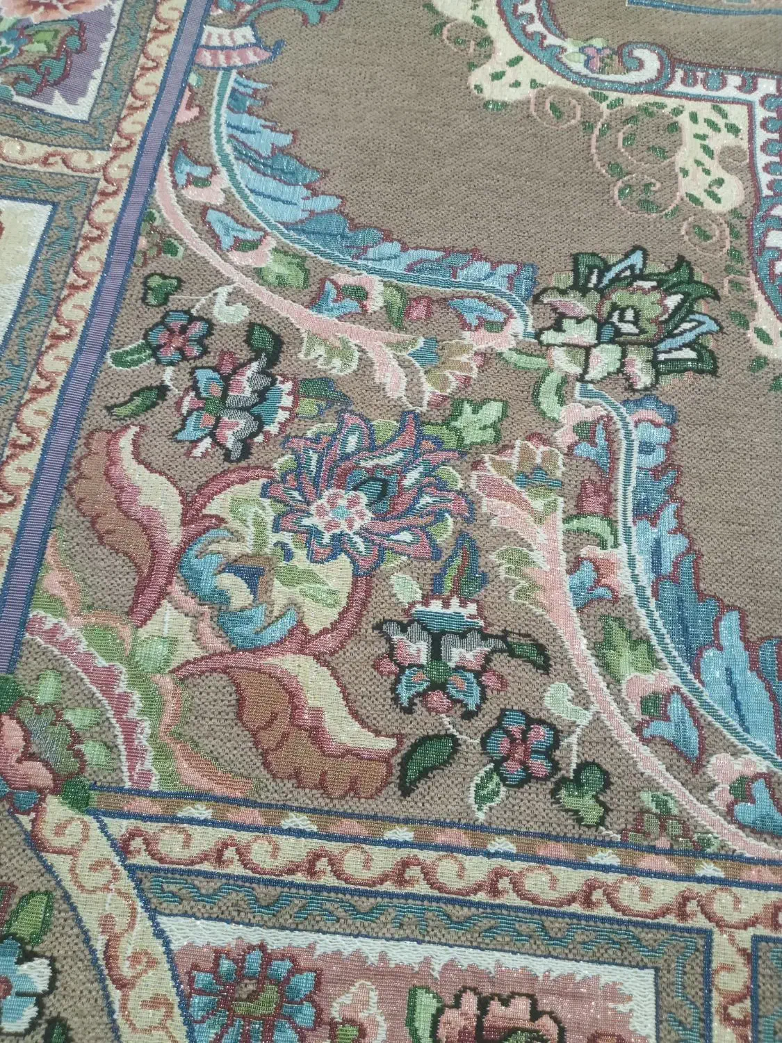 روفرشی|روفرشی|ورامین, ورامین|دیوار