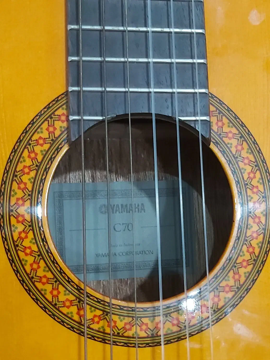گیتار یاماها سی۷۰|گیتار، بیس، امپلیفایر|مشهد, هفده شهریور|دیوار
