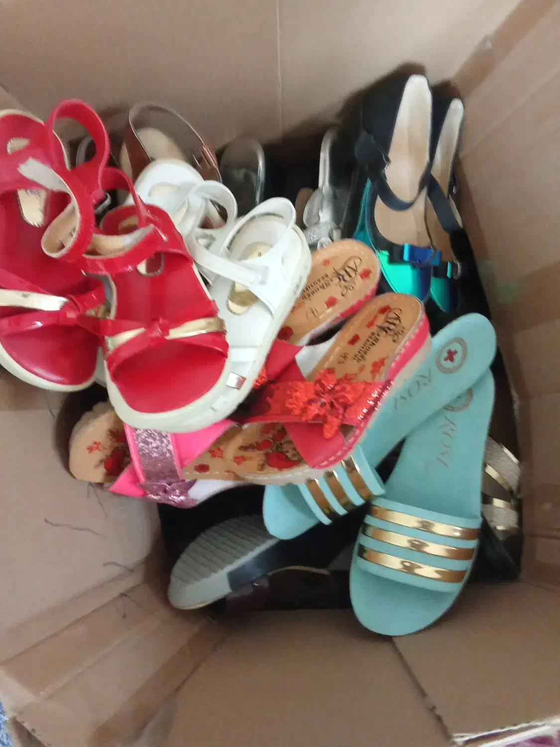 کفش زنانه دخترانه پسرانه|عمدهفروشی|بم, |دیوار