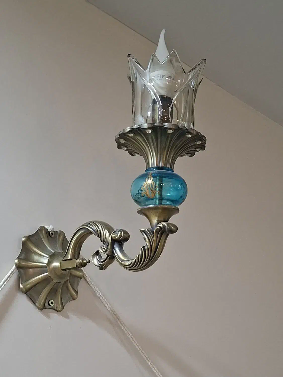 فروش فوری دو عدد لوستر برنجی و دیوارکوب ست|لوستر و چراغ آویز|تهران, مینابی|دیوار