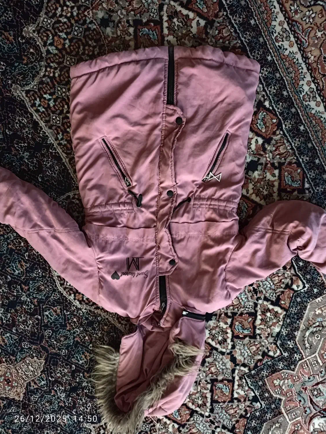 کاپشن ونیم بوت|کفش و لباس بچه|مبارکه, |دیوار