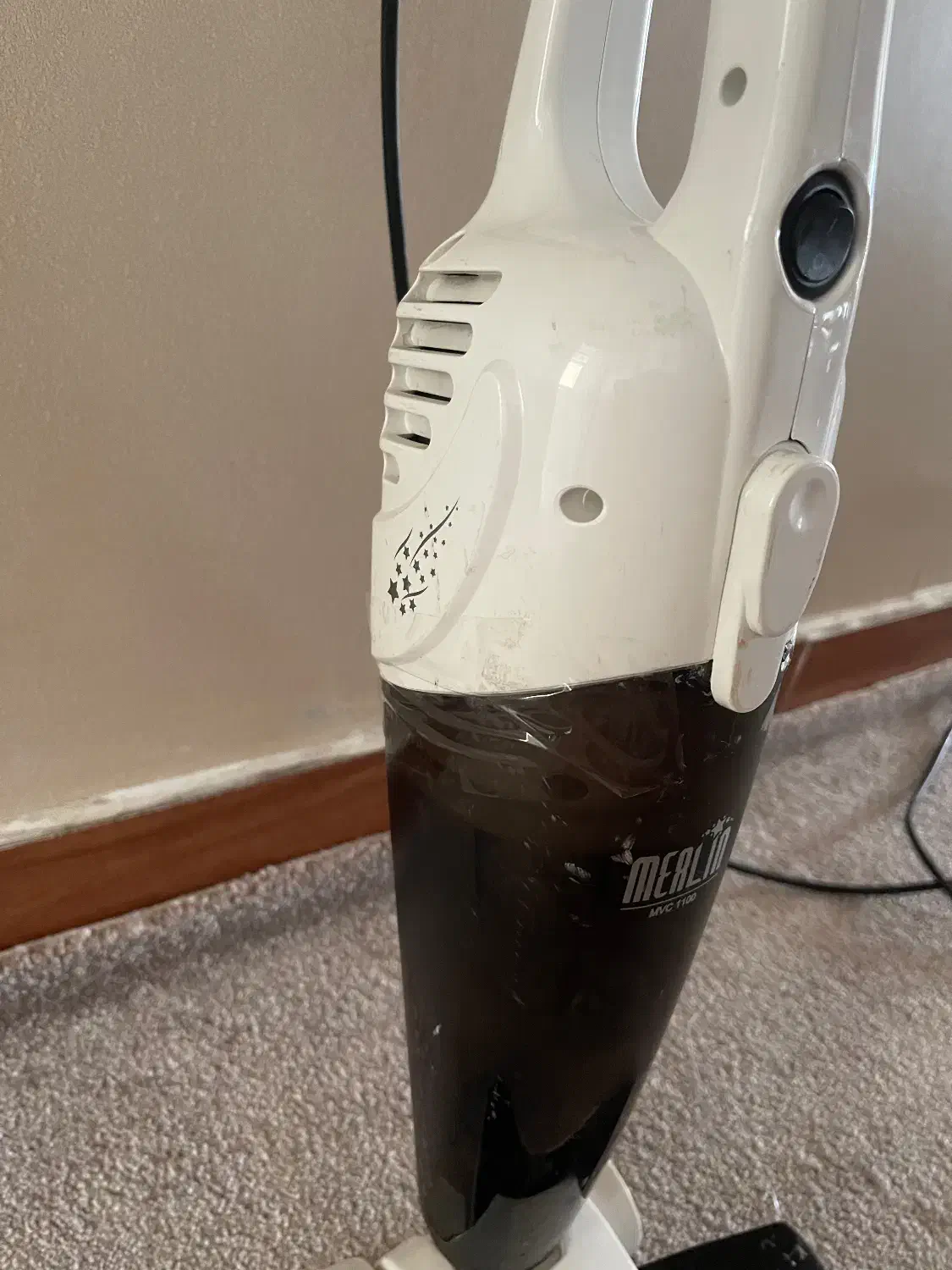 جاروبرقی عصایی|جاروبرقی، جارو شارژی، بخارشو|رشت, کوی عرفان|دیوار