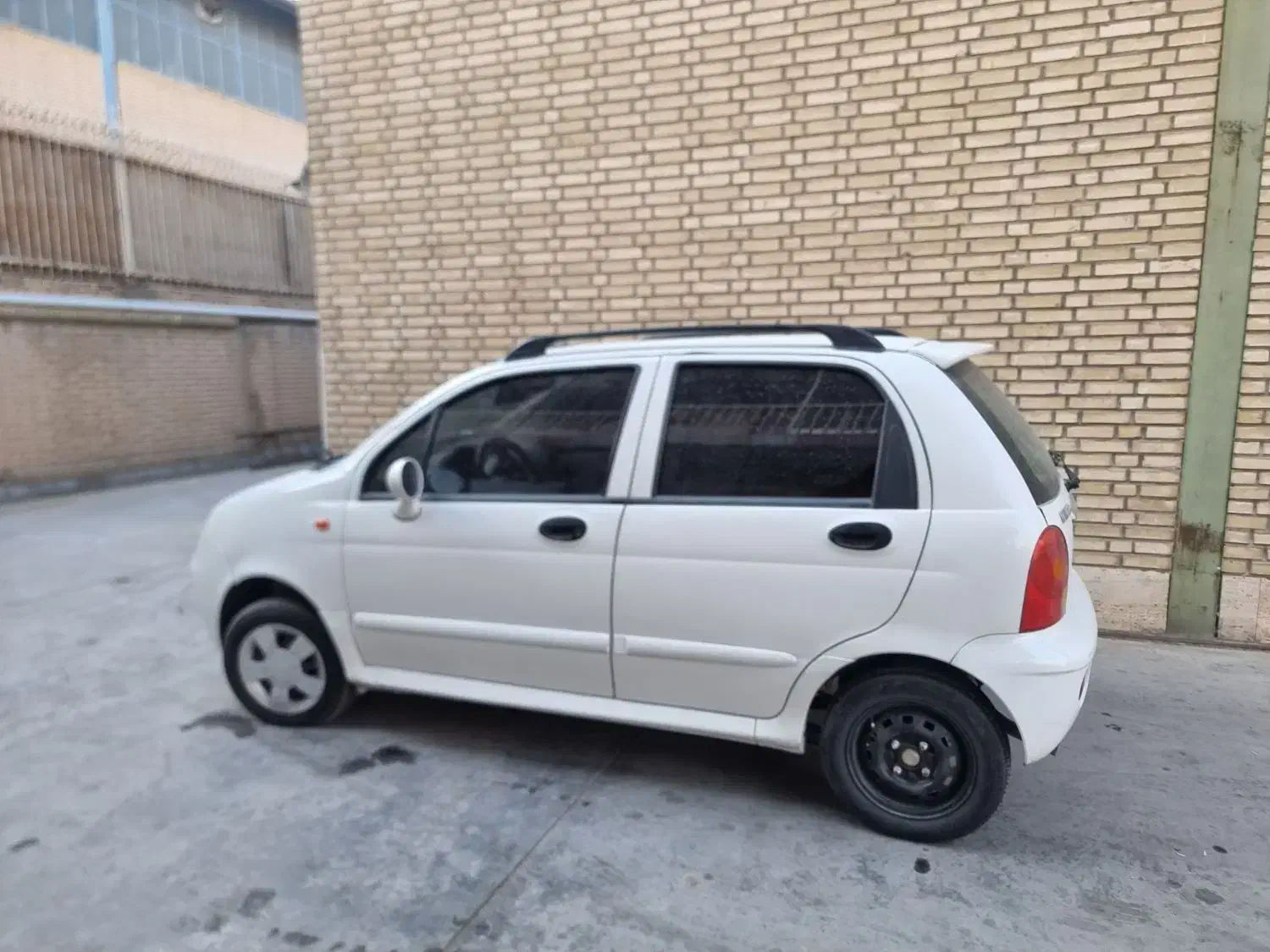 mvm110 چهارسیلندر اتومات کارخانه|خودرو سواری و وانت|تهران, شهرک صادقیه|دیوار