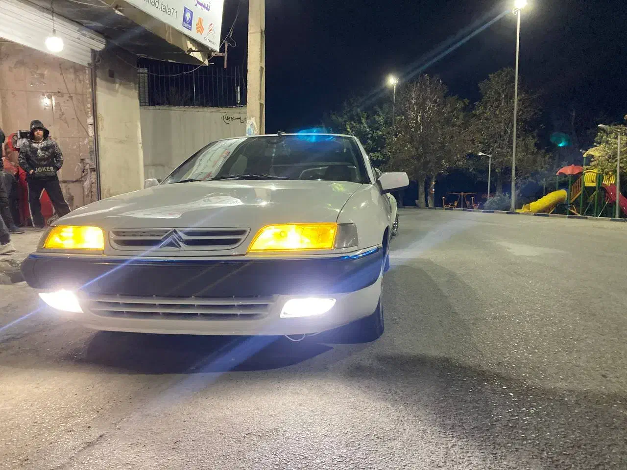 زانتیا سفید|خودرو سواری و وانت|بومهن, |دیوار