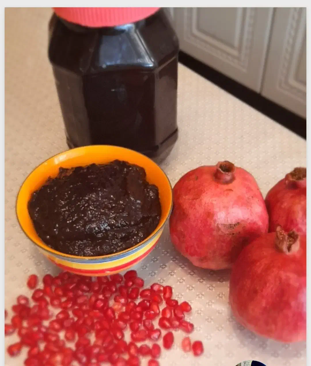 رب انار و آلوچه محلی قیمت مناسب|عمدهفروشی|لنگرود, |دیوار