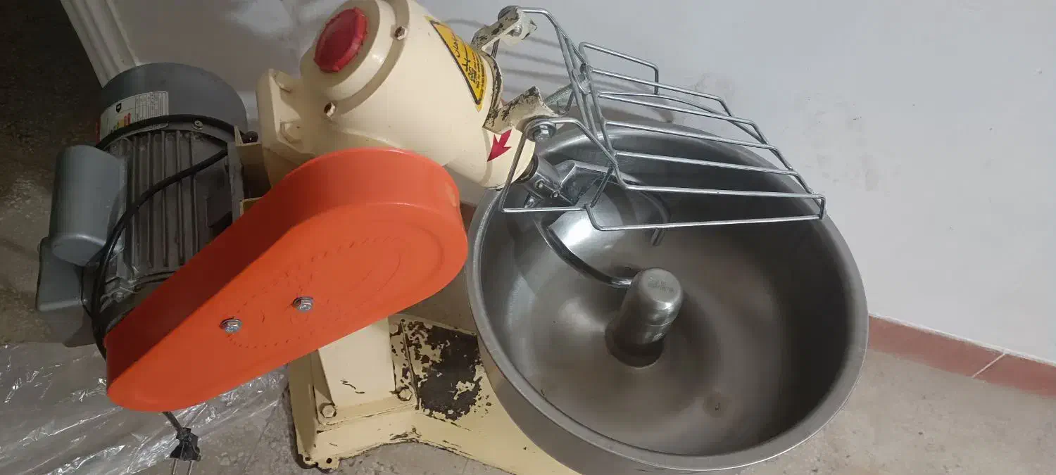 پخت نان محلی|ماشین‌آلات صنعتی|ریز, |دیوار