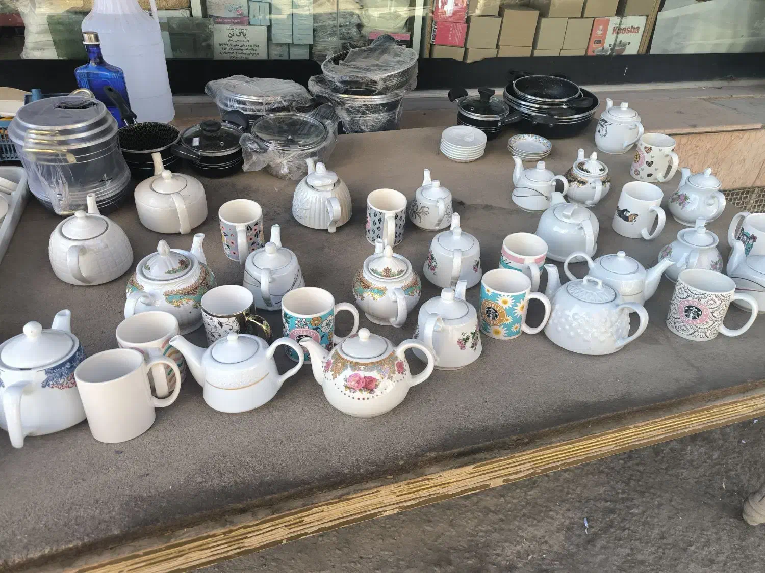 ماگ طرح دار وساده وانواع قوری|قوری، کتری، قهوهساز دستی|تربتحیدریه, طالقانی|دیوار