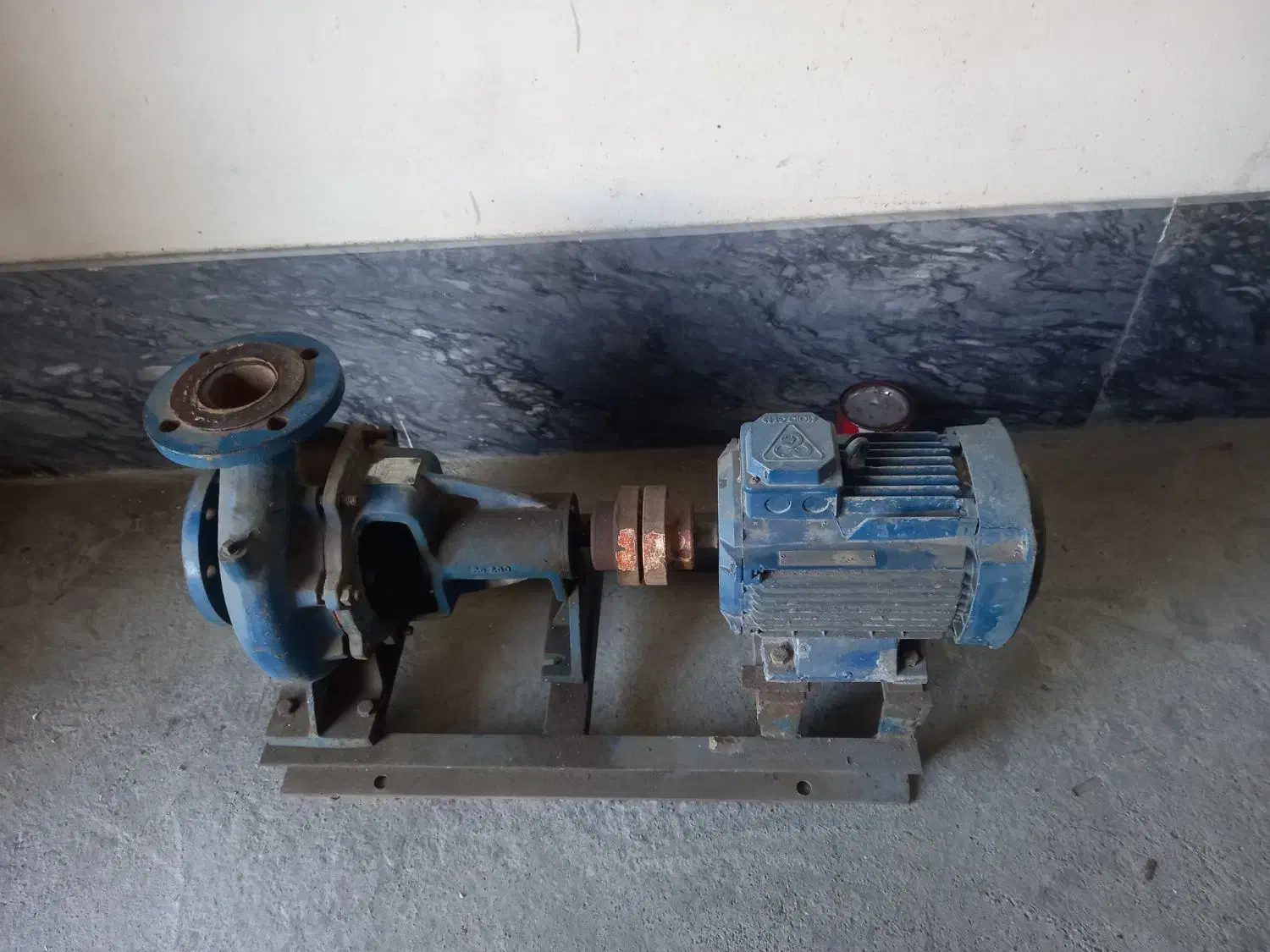 پمپ آب ۴به۳ فشار قوی|ماشین‌آلات صنعتی|گنبد کاووس, |دیوار