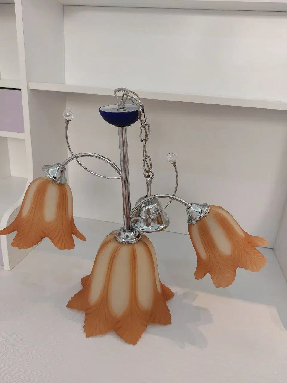 لوستر سه شاخه گل|لوستر و چراغ آویز|تبریز, |دیوار