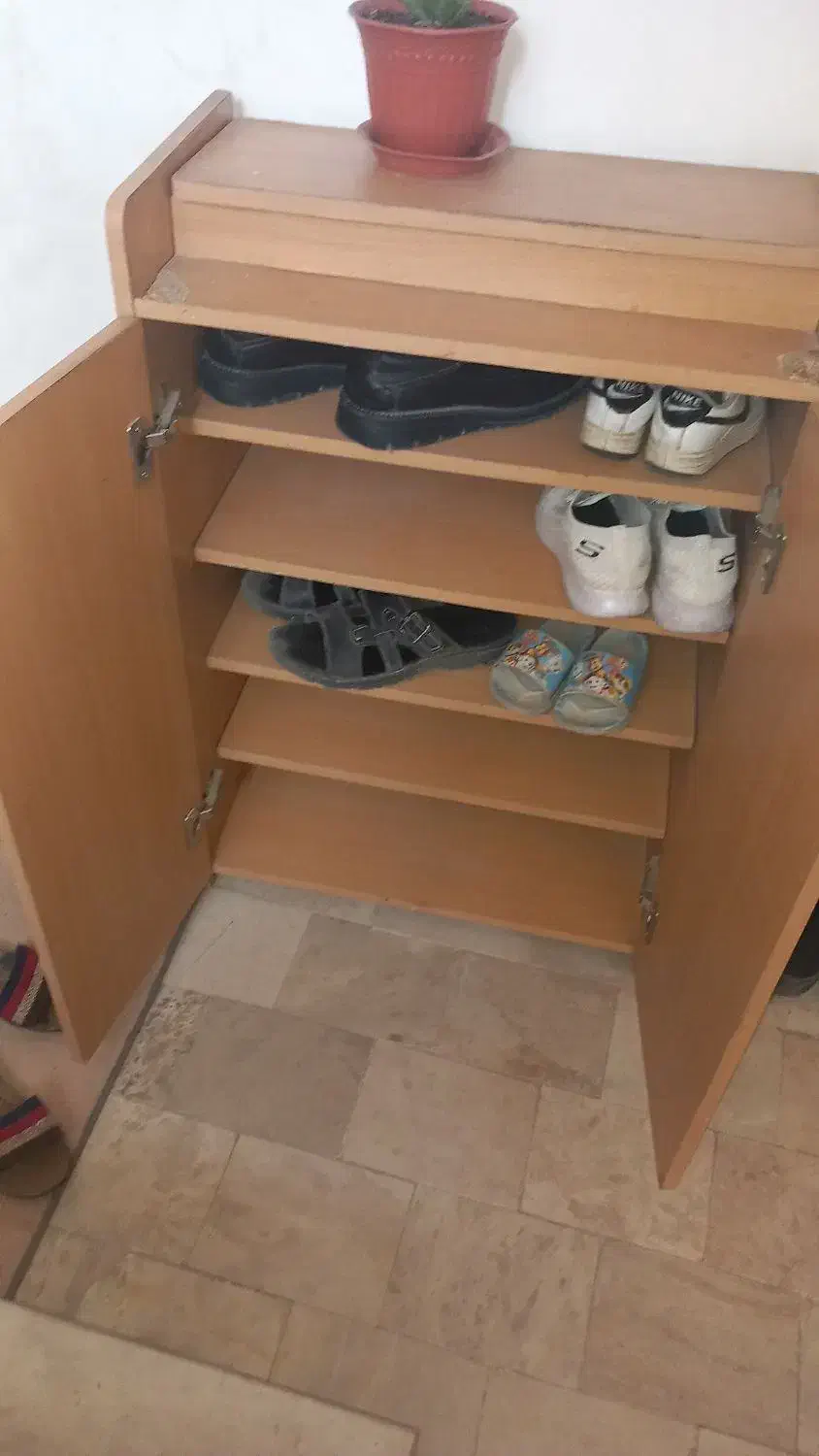 جا کفشی|جاکفشی، کمد، دراور|بومهن, |دیوار