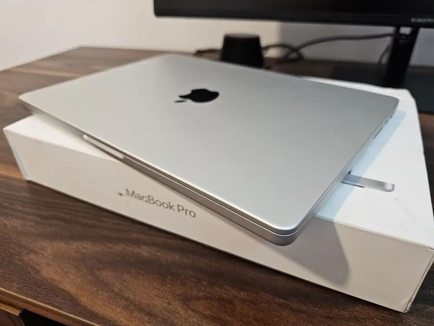 فروش لپ تاپ Apple Macbook Pro 14 inch 2021|رایانه همراه|قم, سالاریه|دیوار
