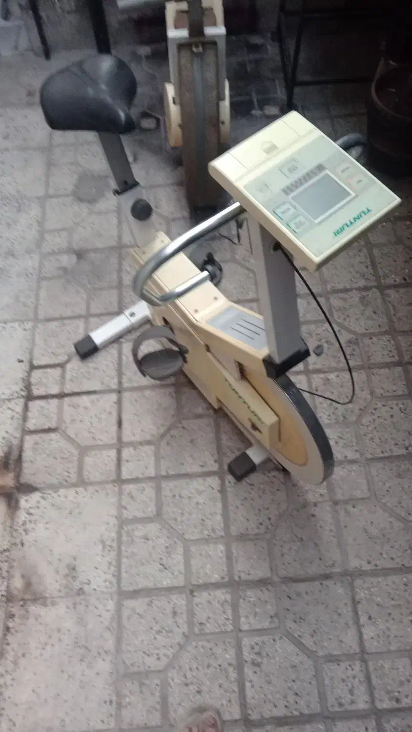 دوچرخه ثابت|دوچرخه، اسکیت، اسکوتر|تهران, امام زاده عبدالله|دیوار