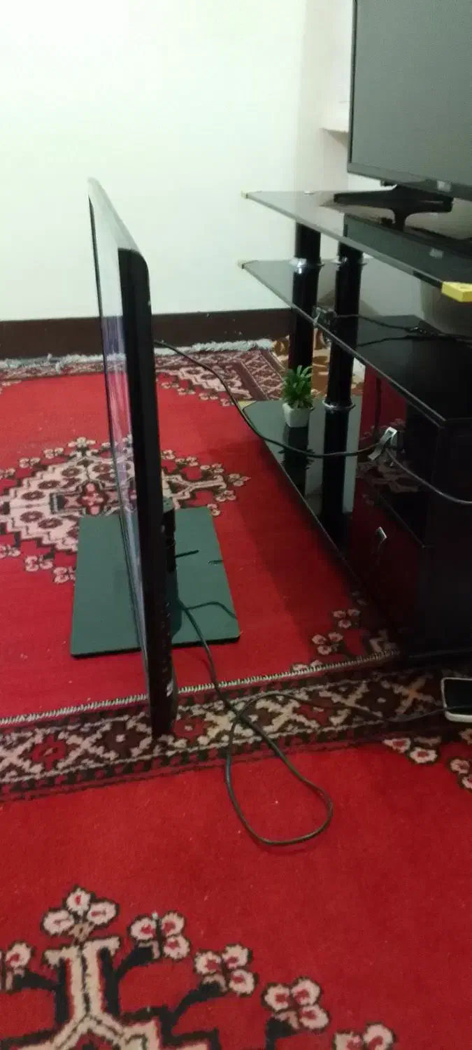 تلویزیون ال|تلویزیون و پروژکتور|شیروان (لرستان), |دیوار