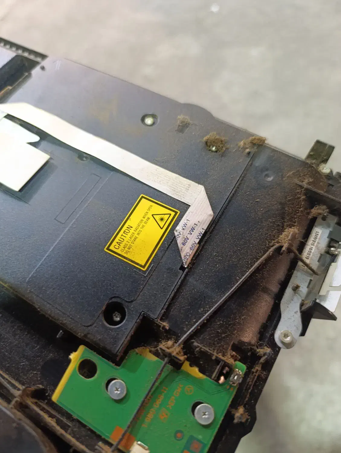 سرویس و خاک گیری کنسول های بازی PS4/XBOX/PS5|کنسول، بازی ویدئویی و آنلاین|رشت, معلم|دیوار