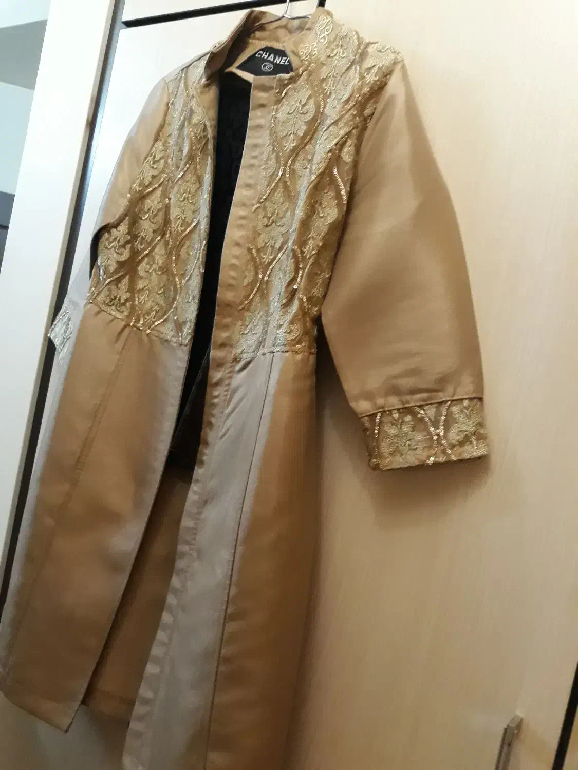 لباس|لباس|تبریز, |دیوار