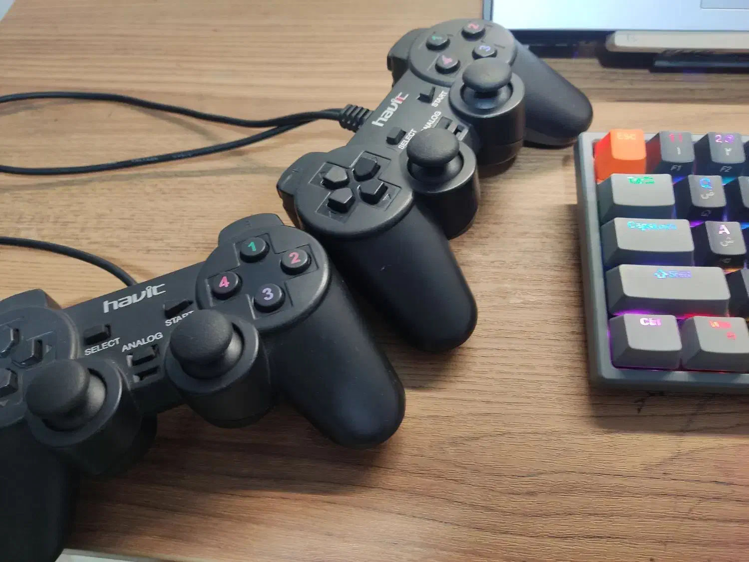 دسته دوتایی هویت|کنسول، بازی ویدئویی و آنلاین|محمدیه-قزوین, |دیوار