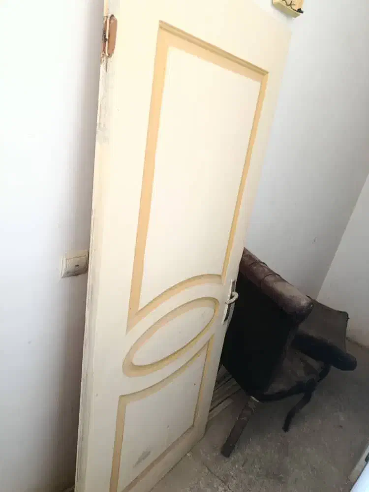 درب اتاق یک عدد|لوازم سرویس بهداشتی|بندر امام خمینی, |دیوار