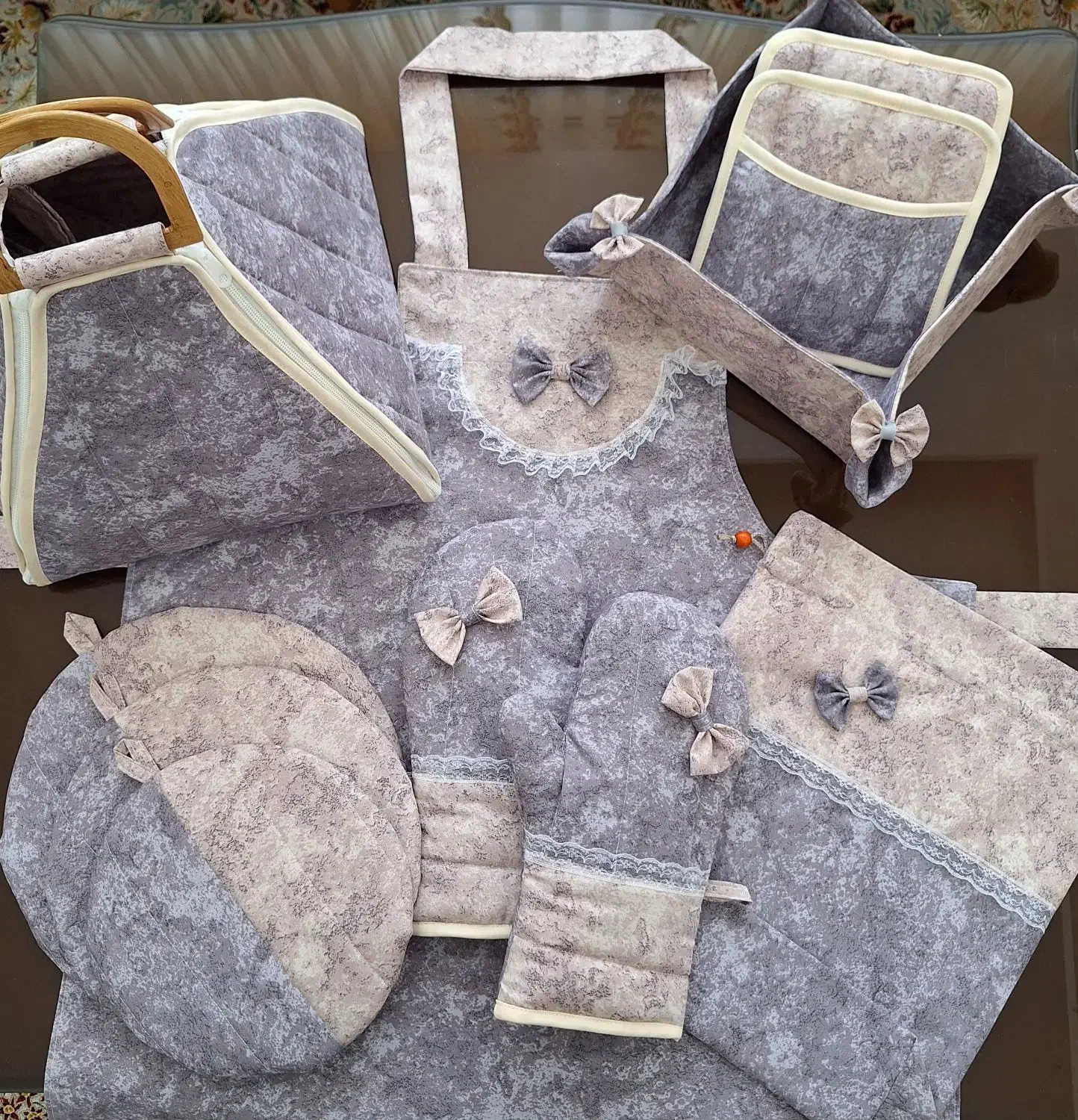 سرویس جهیزیه عروس|سفره، حوله، دستمال آشپزخانه|اندیشه, اندیشه فاز ۳|دیوار