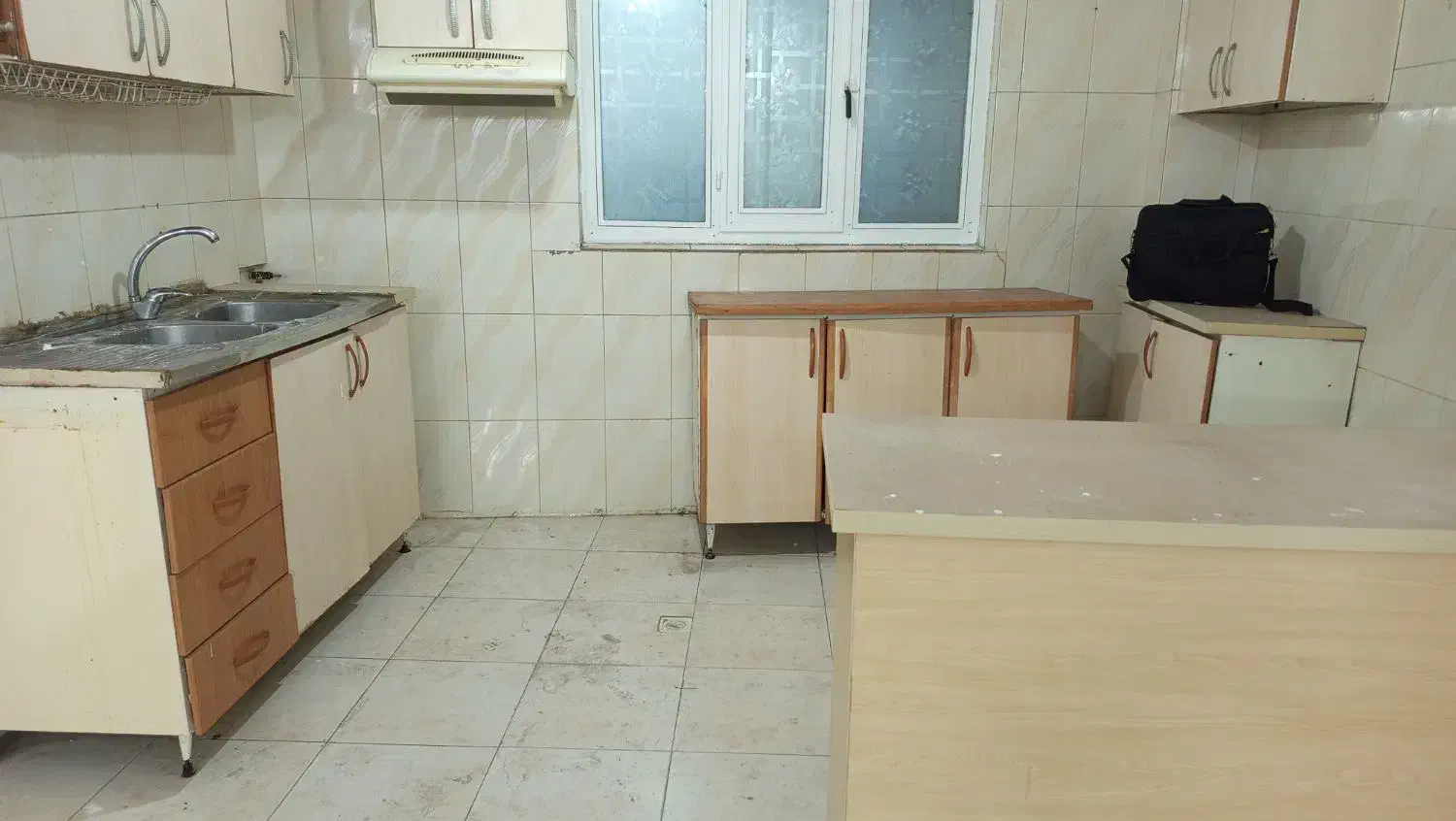 آپارتمان ۶۵ متری وصفنارد