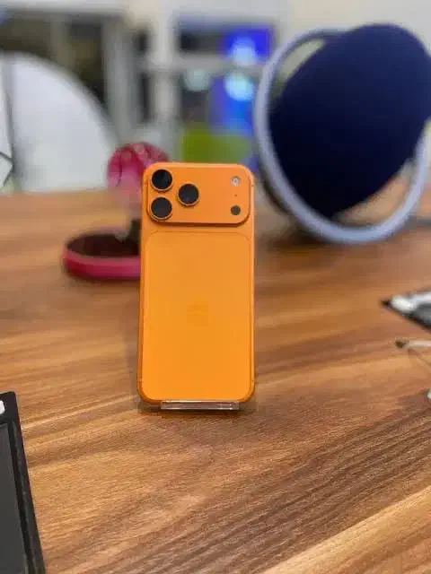 ایفون/17pro/اکبند/درسه رنگ/شرایط اقساط۱۵۰میلیونی|موبایل|اصفهان, مفتح|دیوار