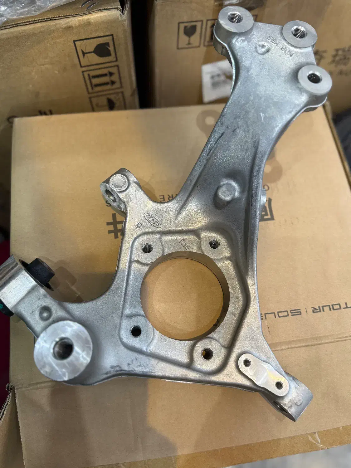 رینگ اریزو ۶ جی تی تیگو۸ پرو/دسته موتور تیگو۷ ۸|قطعات یدکی و لوازم جانبی|تهران, مجیدآباد|دیوار