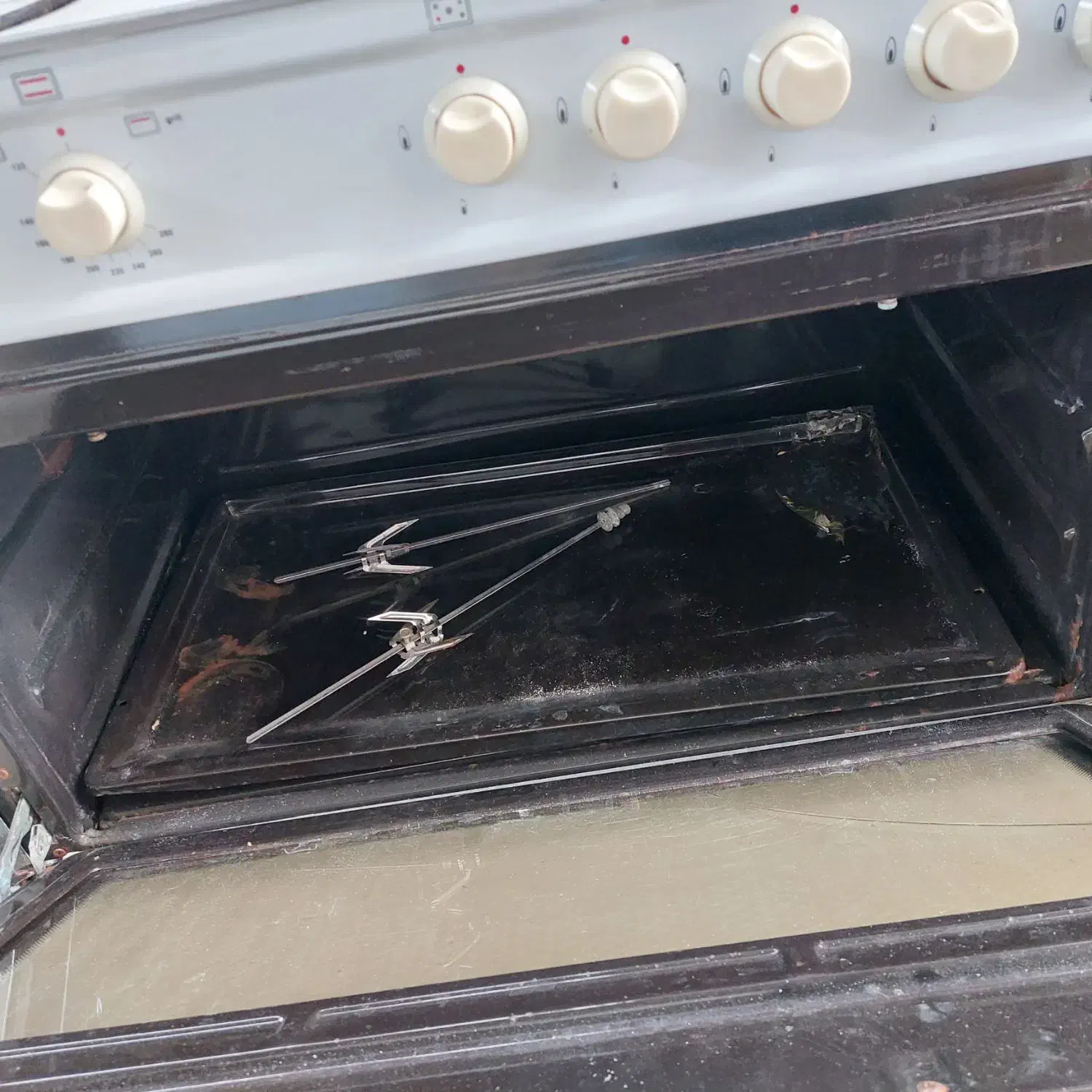 گاز فر|اجاق گاز و لوازم برقی پخت‌وپز|فومن, |دیوار