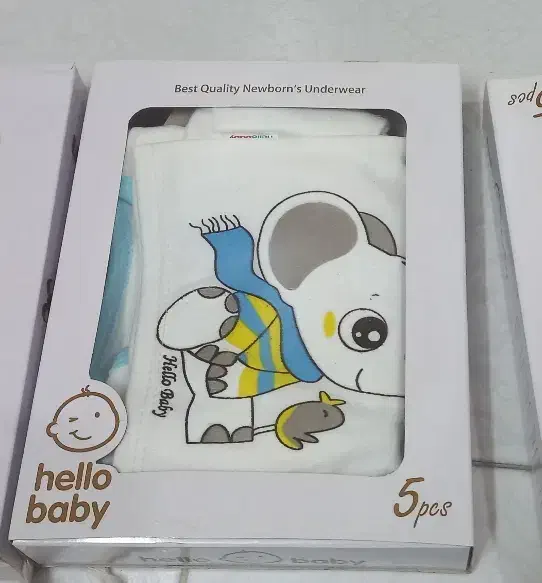 پوشاک نوزاد نو|اسباب و اثاث بچه|قم, شهرک امام حسن|دیوار