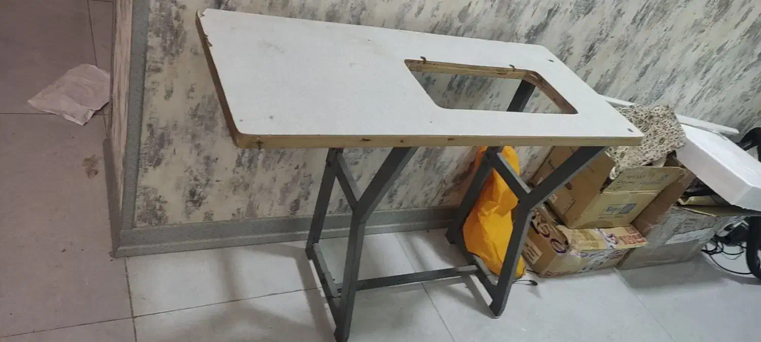 میز چرخ|چرخ خیاطی و ریسندگی|گرگان, |دیوار