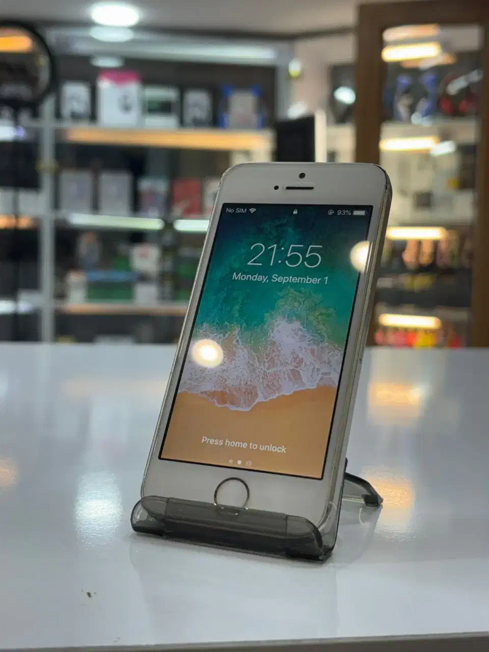 آیفون 5s|موبایل|اصفهان, درب کوشک|دیوار