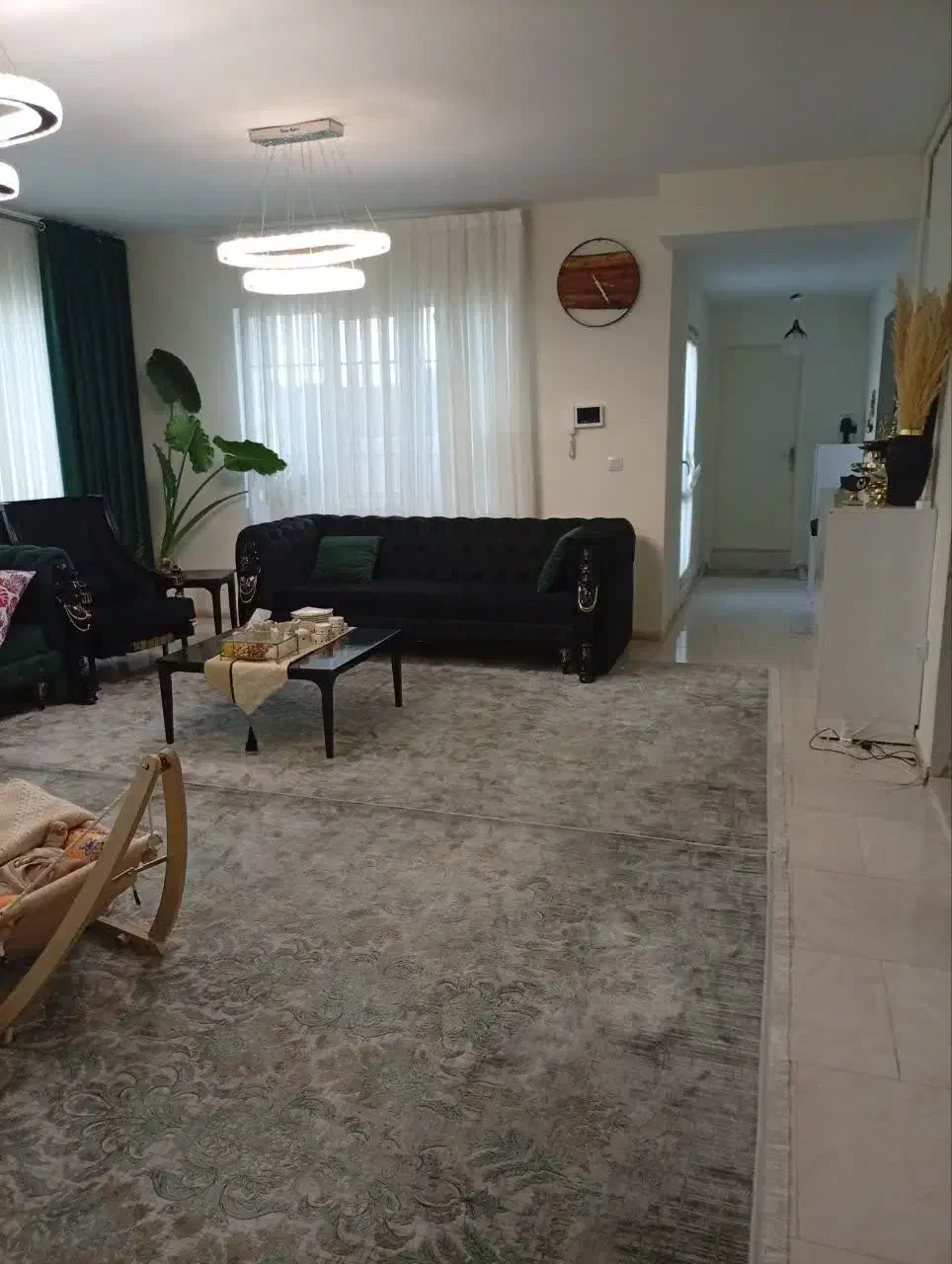 ۱۱۰ متر ویلایی مشاهیر تاپ لوکیشن|اجارهٔ آپارتمان|هشتگرد, شهرک گلها|دیوار