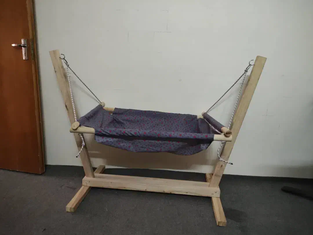 گهواره سنتی|اسباب و اثاث بچه|مبارکه, |دیوار