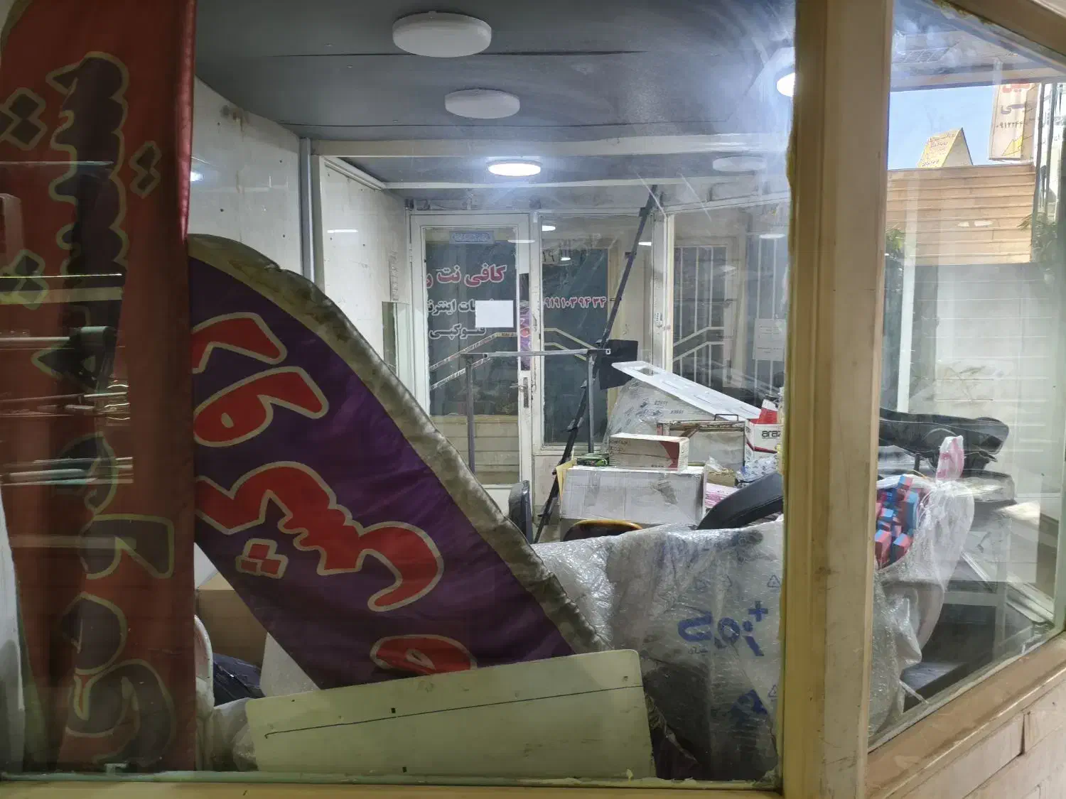 مغازه اجاره‌ای|اجارهٔ مغازه و غرفه|بومهن, |دیوار