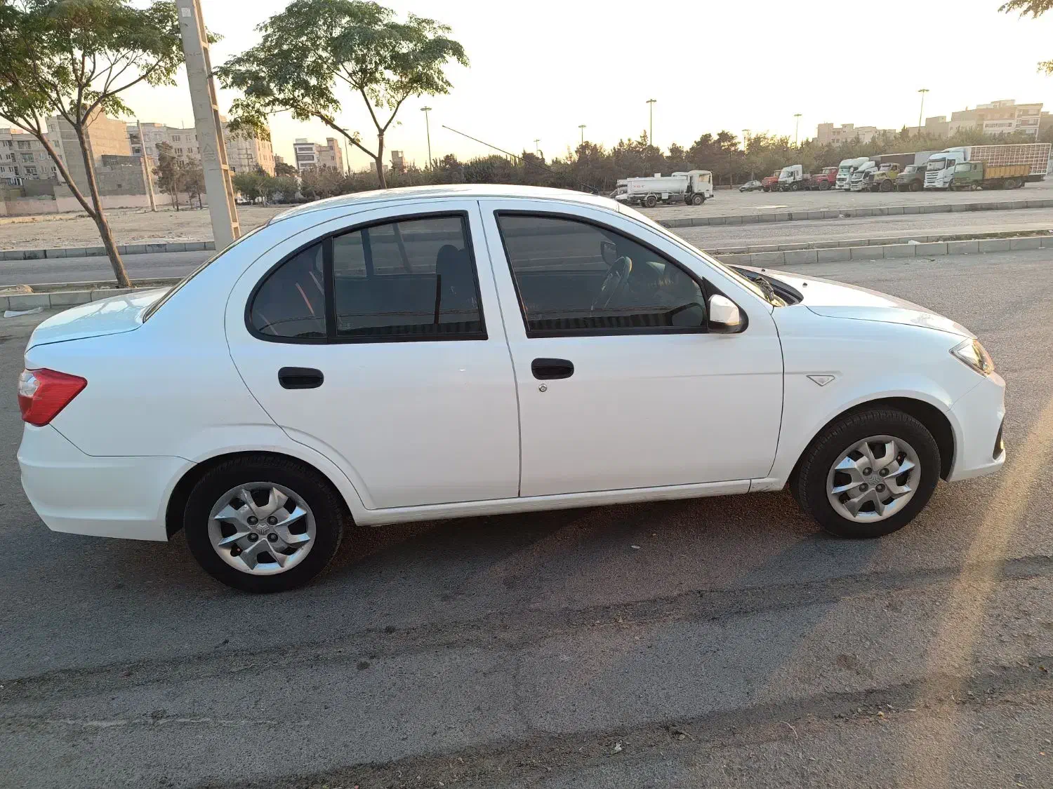 ساینا اس 1401|خودرو سواری و وانت|تهران, شهرک طالقانی|دیوار