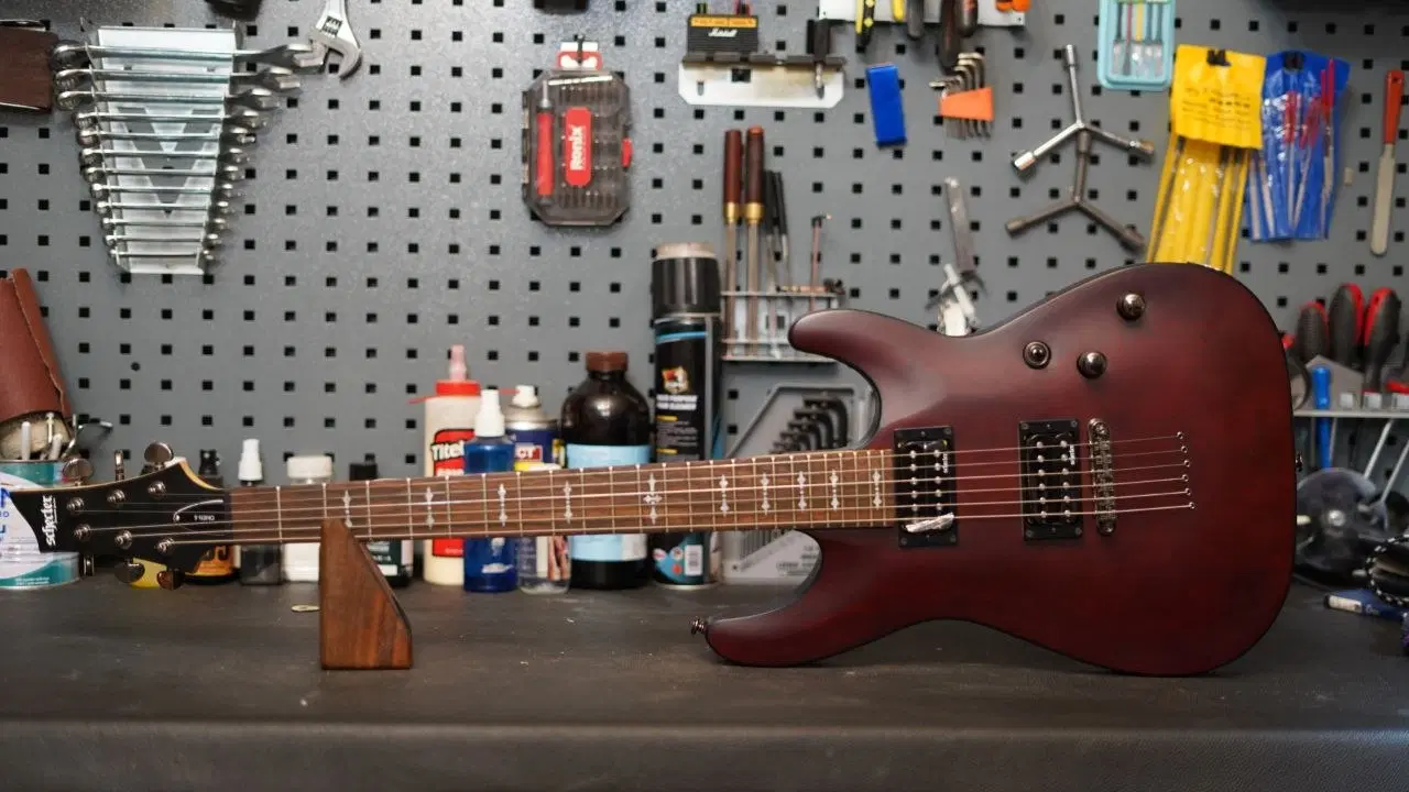 گیتار الکتریک schecter omen6|گیتار، بیس، امپلیفایر|تهران, فاطمی|دیوار