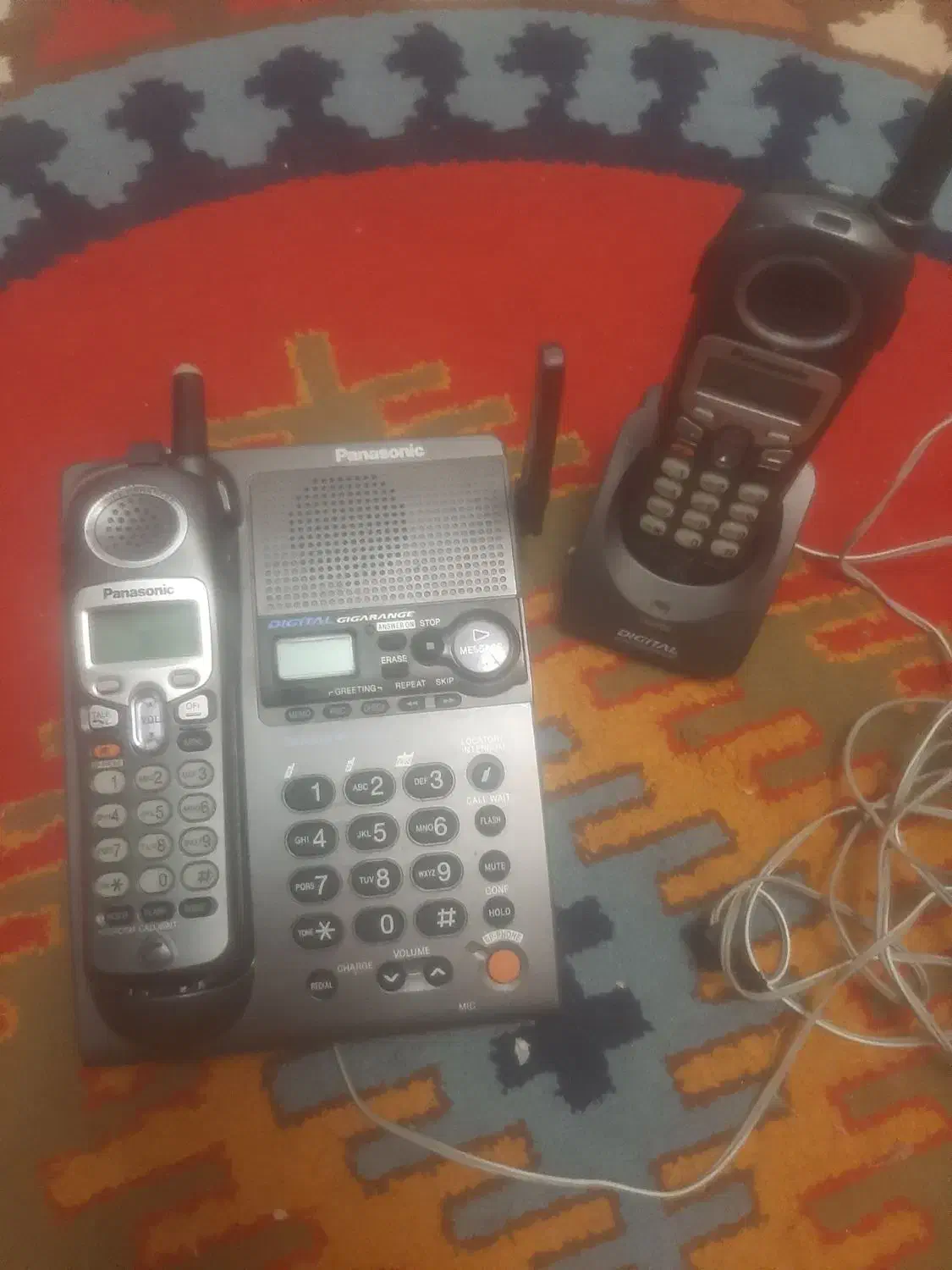 تلفن پاناسونیک دو گوشی در حد نو|تلفن رومیزی|کیش, |دیوار