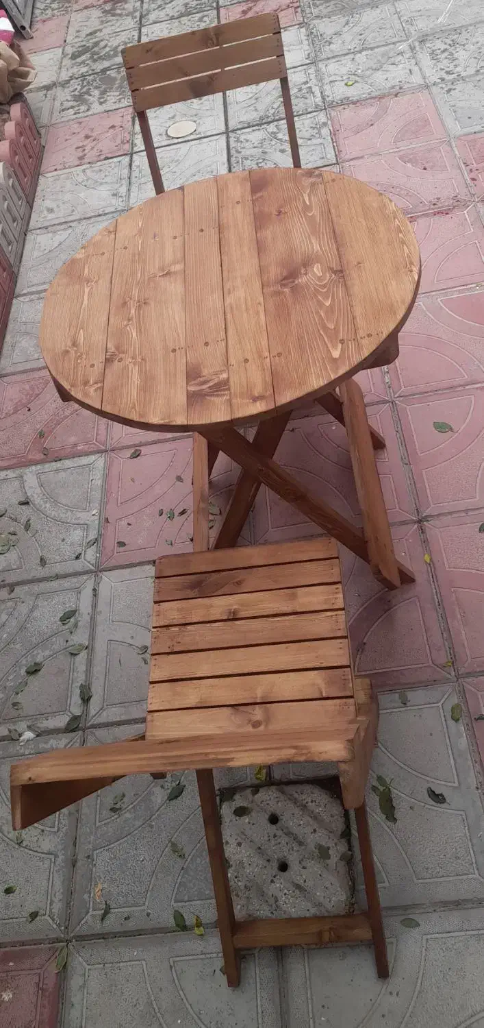 میز صندلی چوبی تاشو|میز و صندلی غذاخوری|جلفا, |دیوار