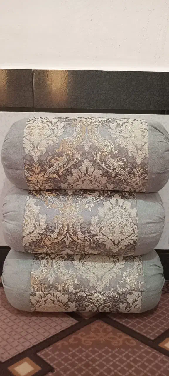 ۶عددبالشت لوله ای|رختخواب، بالش، پتو|دزفول, |دیوار