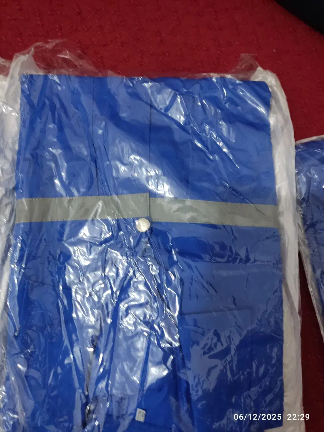 لباس کار یکسره|لباس|پرهسر, |دیوار