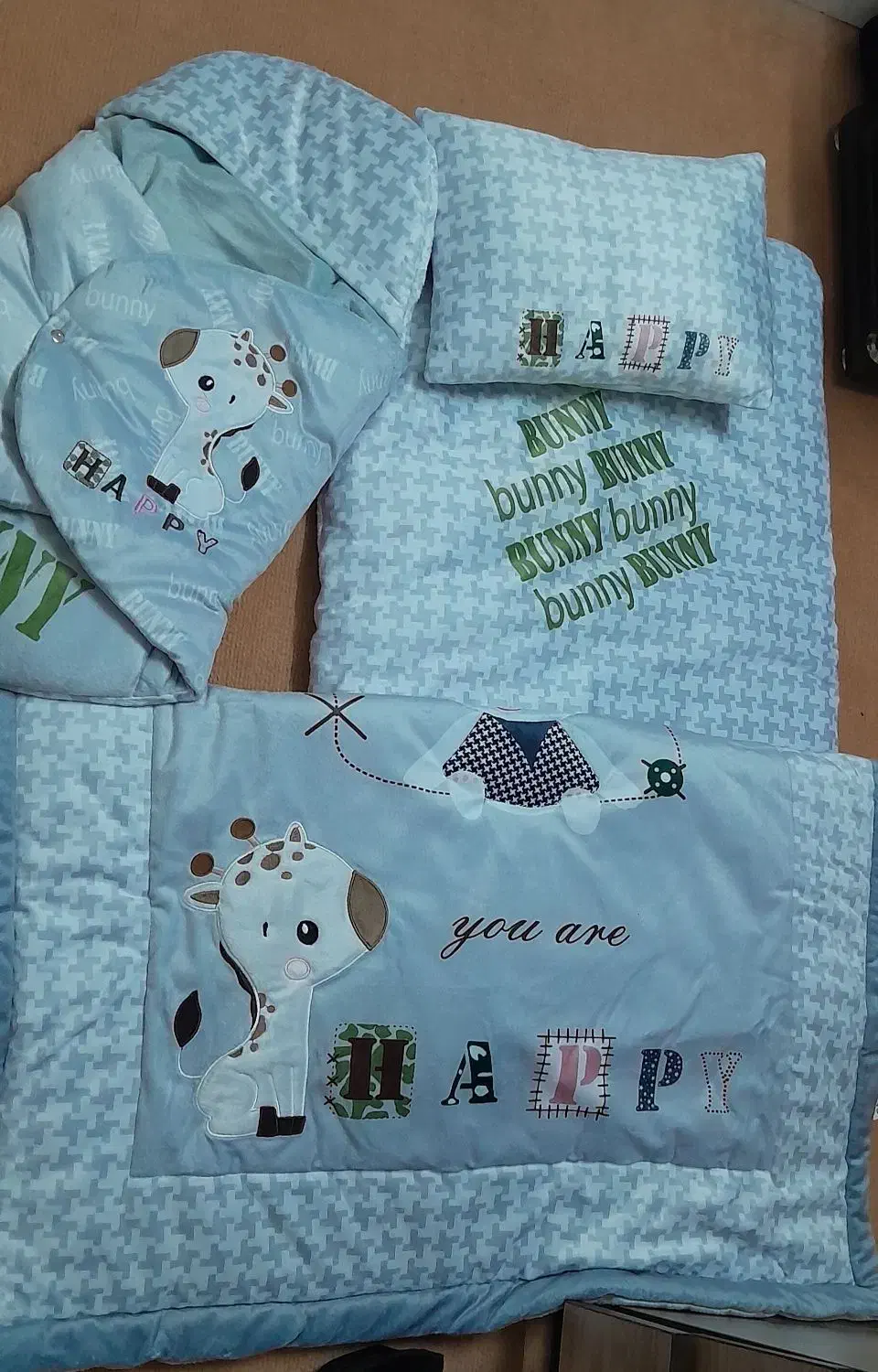 ست رختخواب نوزاد نوکارنزده ۱ماه خرید|تخت و سرویس خواب|علیآباد کتول, |دیوار