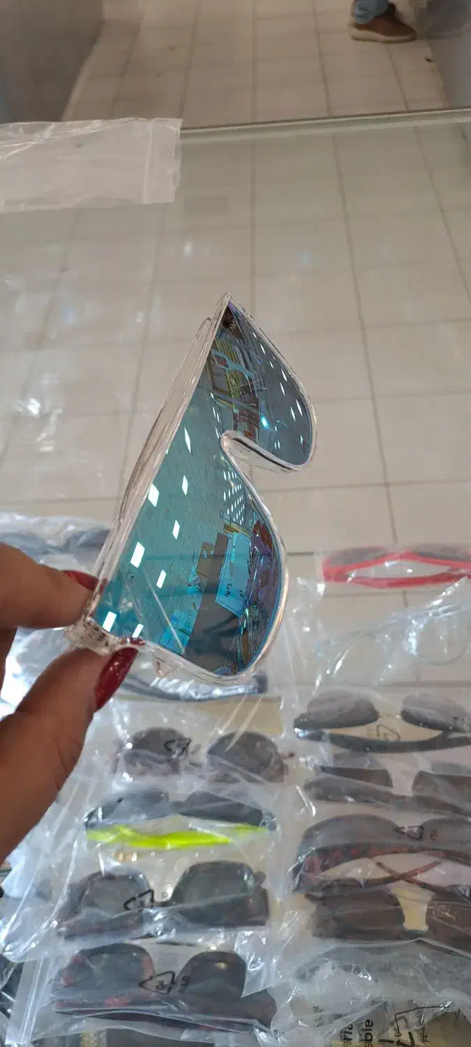 عینک|زیورآلات و اکسسوری|کرمان, |دیوار