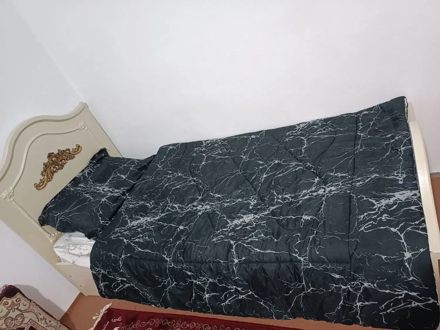 در حد نو|تخت و سرویس خواب|سنندج, |دیوار