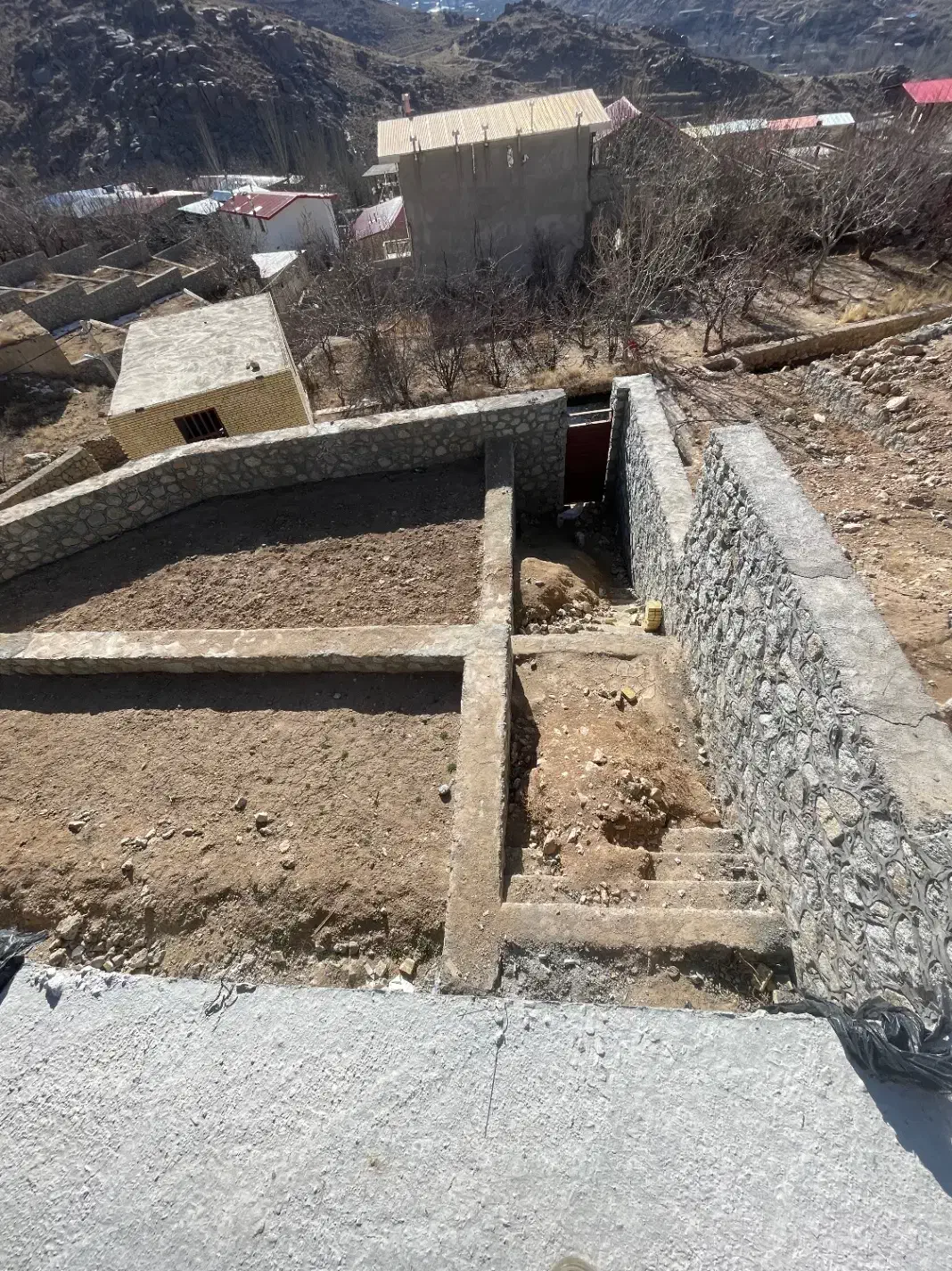 فروش زمین ده بالا|فروش زمین و ملک کلنگی|تفت, |دیوار