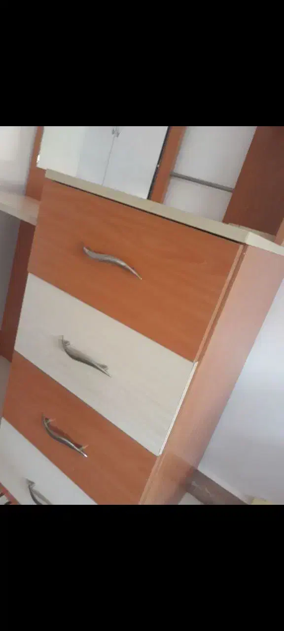 میز آرایشی|تخت و سرویس خواب|رشت, جهاد|دیوار