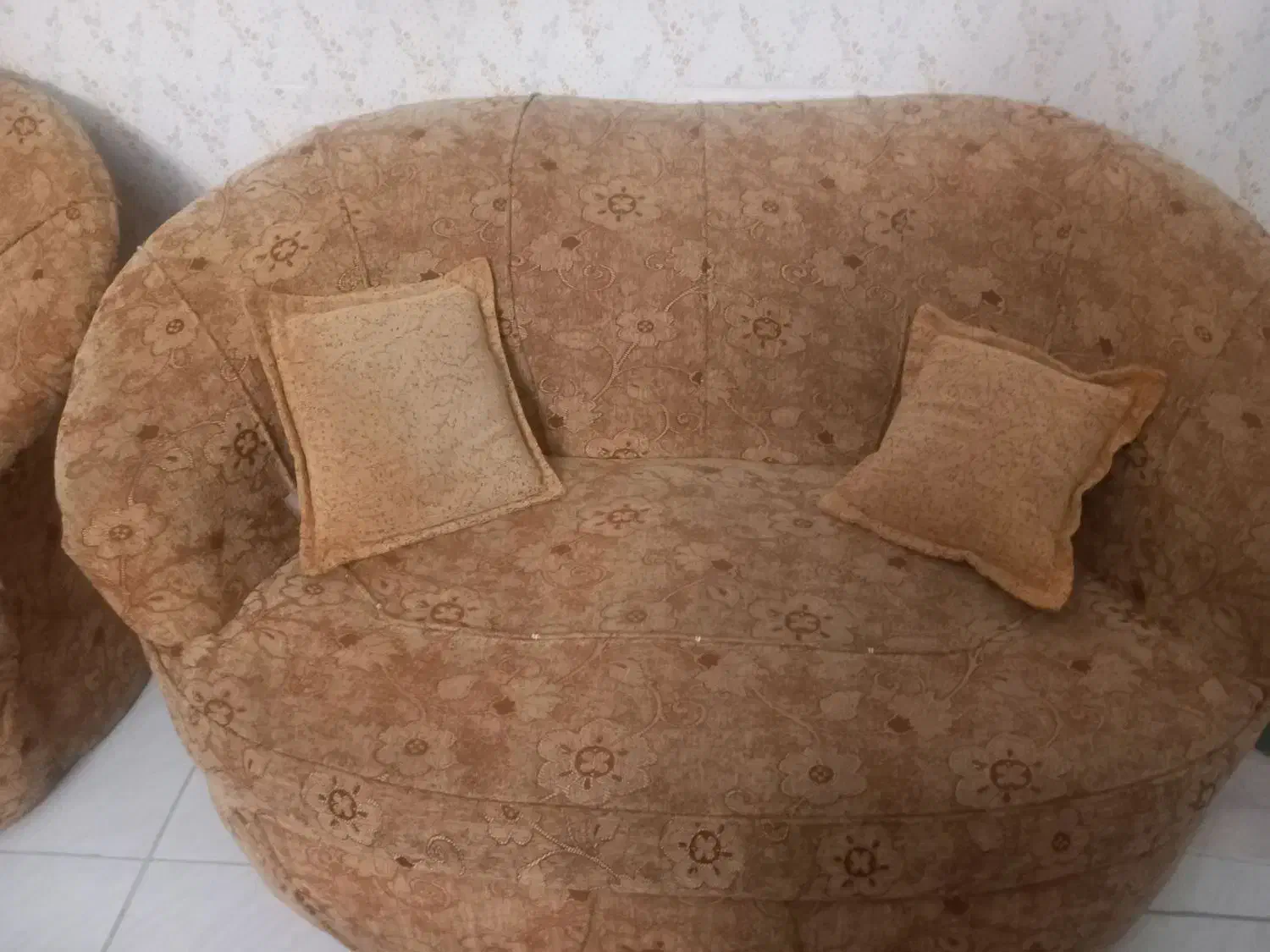 مبل هفت نفره سالم|مبلمان خانگی و میز عسلی|مشهد, امین آباد|دیوار