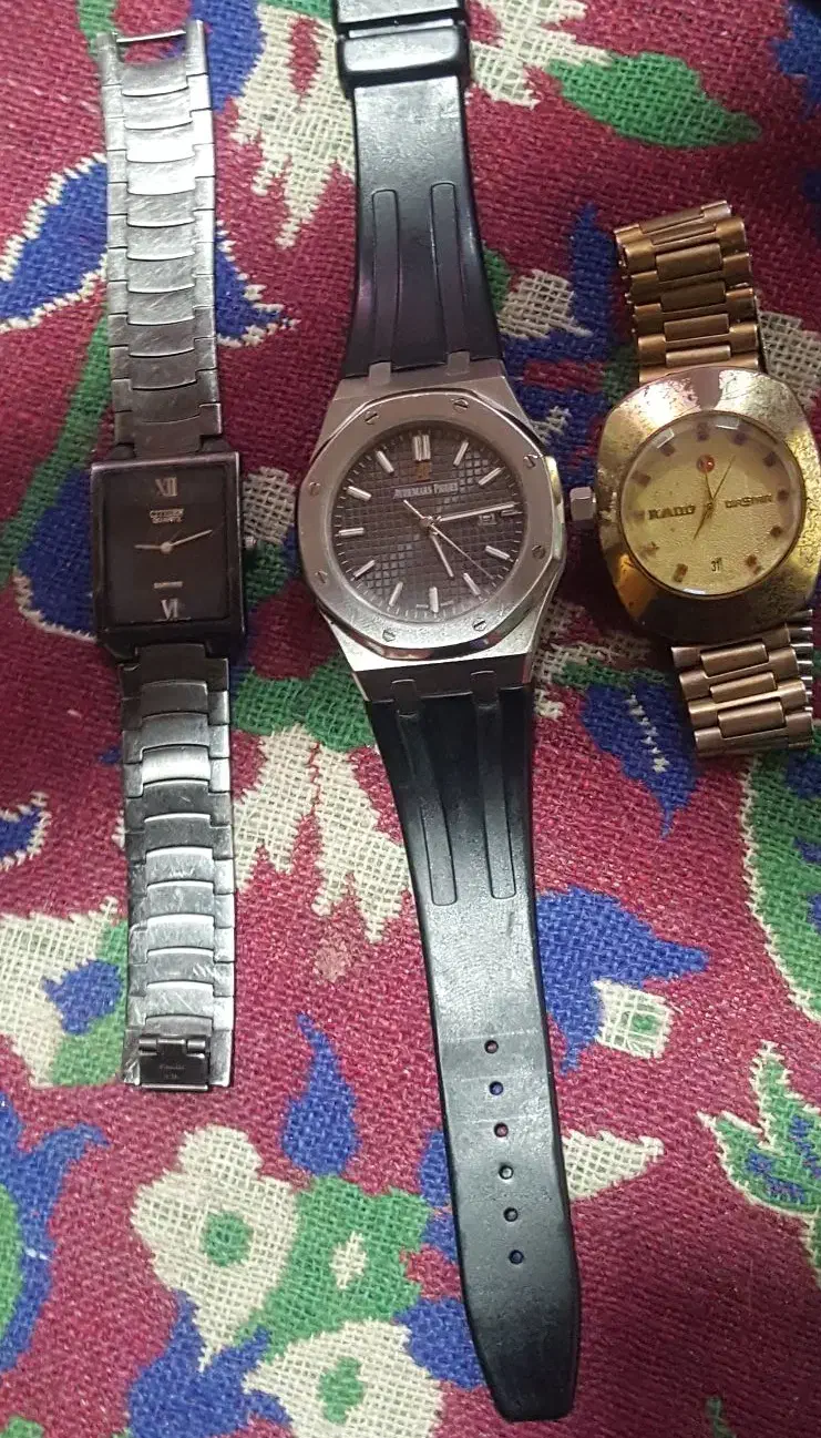 چند عدد ساعت اصل|ساعت|بندرعباس, |دیوار