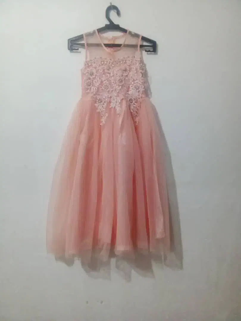 لباس مجلسی|لباس|تنکمان, |دیوار