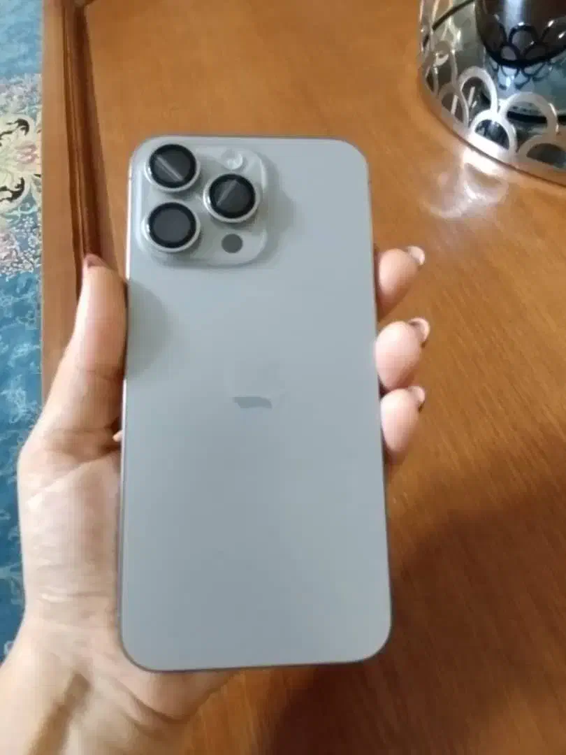 گوشی ۱۵ پرومکس بسیار تمیز|موبایل|قائم‌شهر, |دیوار